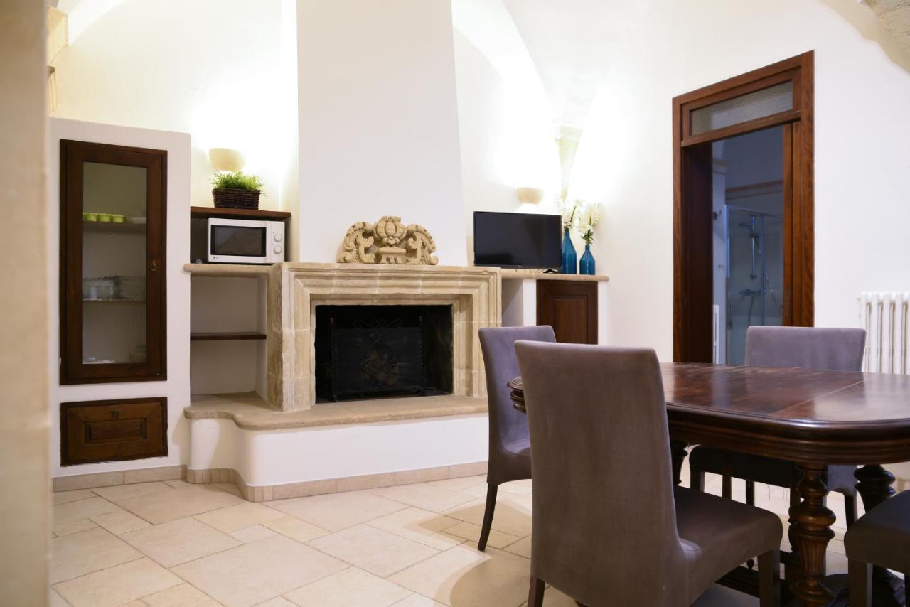 Milestone Inn Lecce Bagian luar foto