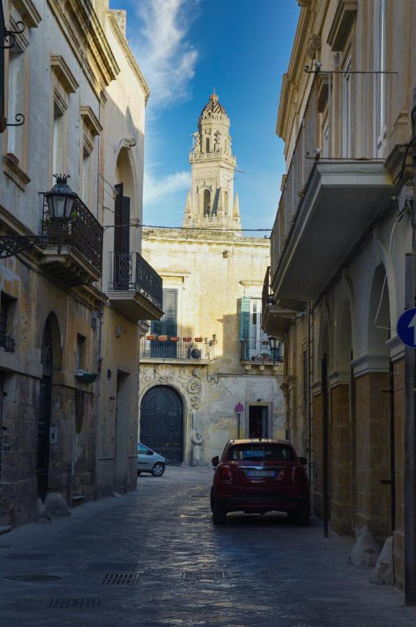 Milestone Inn Lecce Bagian luar foto
