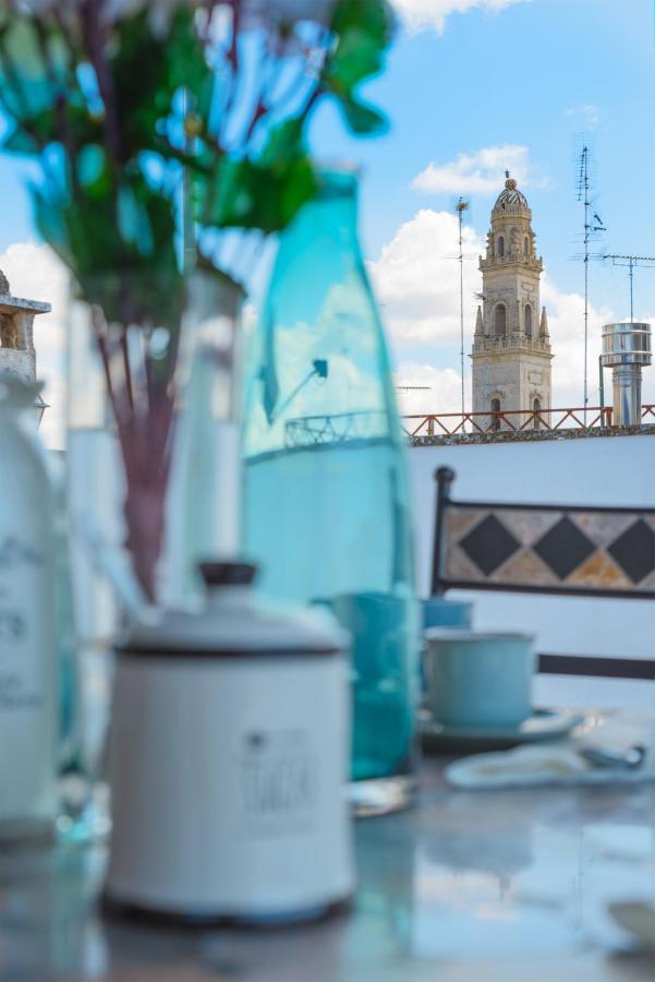 Milestone Inn Lecce Bagian luar foto